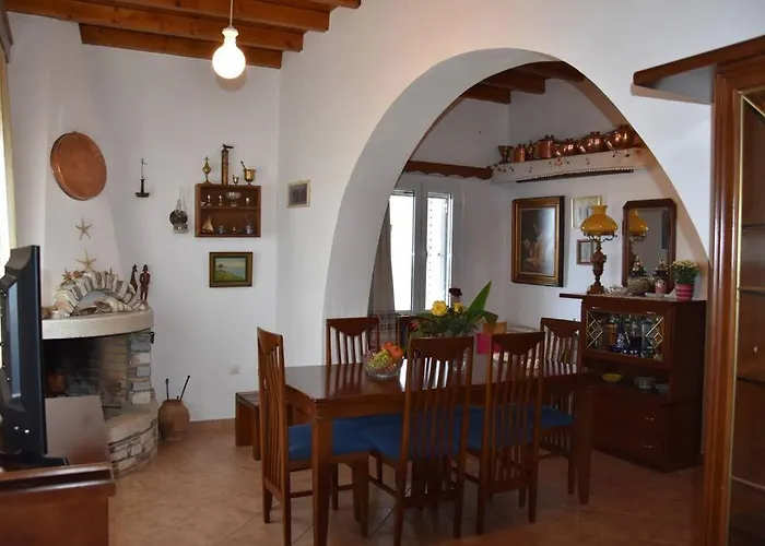 With Amazing Sea View * Moutsoúna