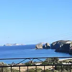 With Amazing Sea View Vakantiehuis *