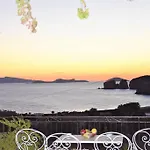 Vakantiehuis With Amazing Sea View *
