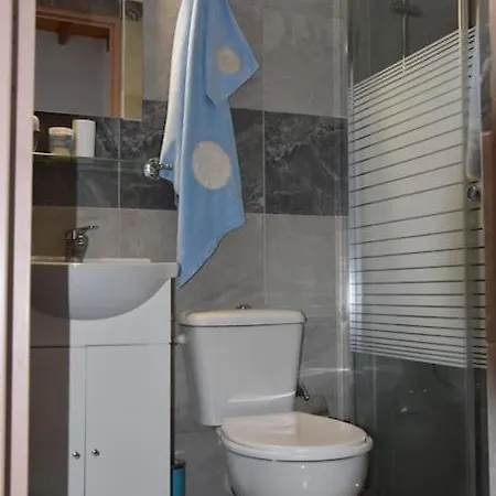 With Amazing Sea View Hébergement de vacances Moutsoúna