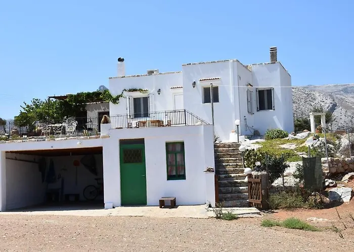 With Amazing Sea View Holiday home Moutsouna